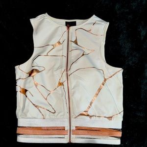 Zip up cropped tank top